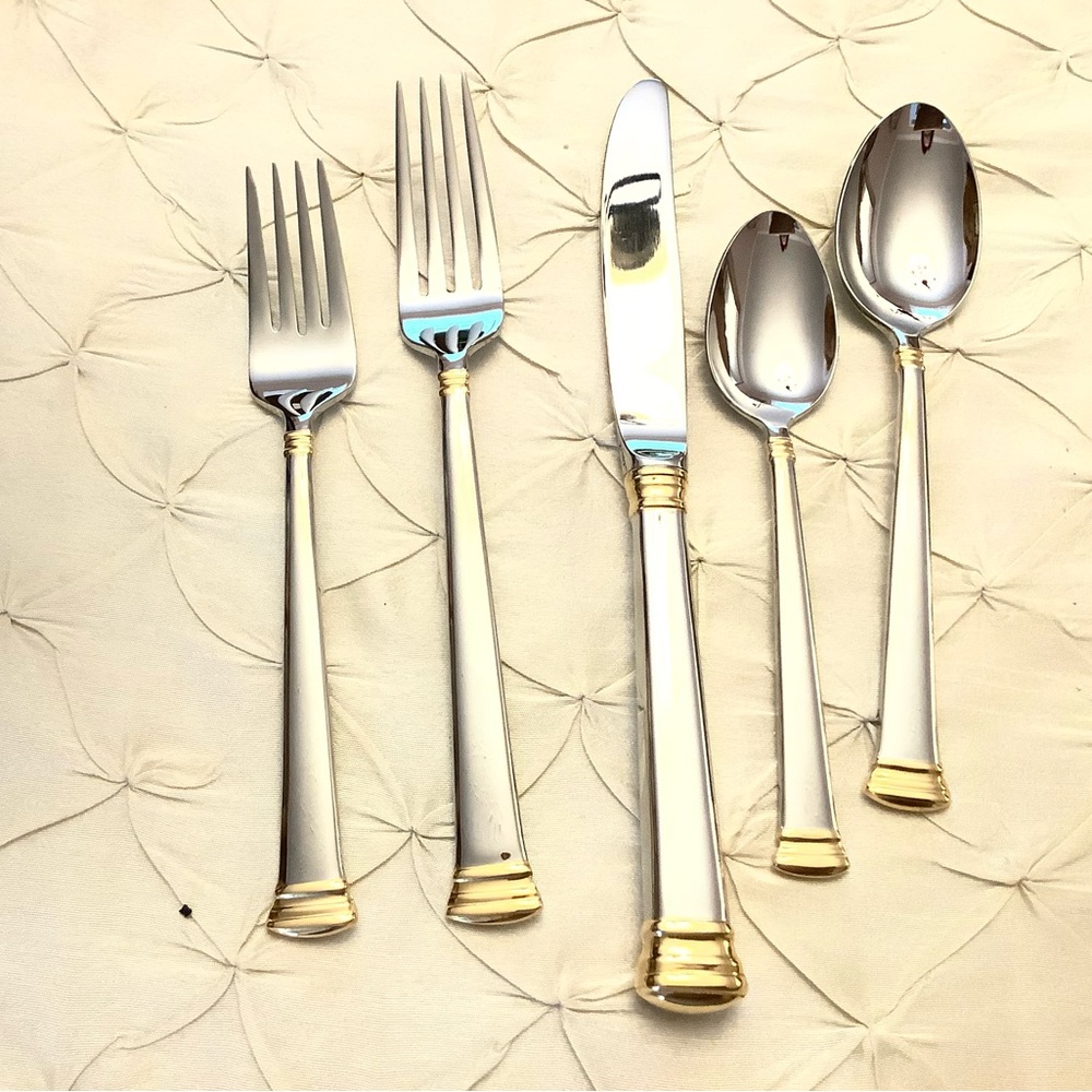 🦋 LENOX 18/10 flatware, 5 pc service for 8 with extra serve spoon & fork